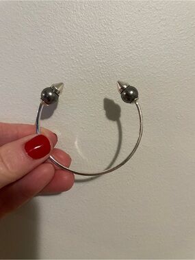 Stella & Dot Silver Open Cuff with Dark Gray Beads and Cone Ends